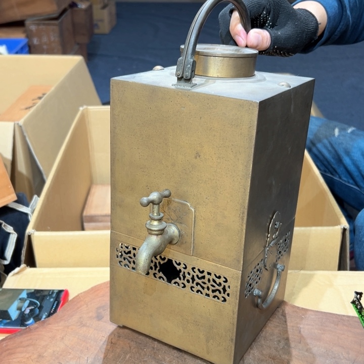 瓷器周边默认瑕疵1