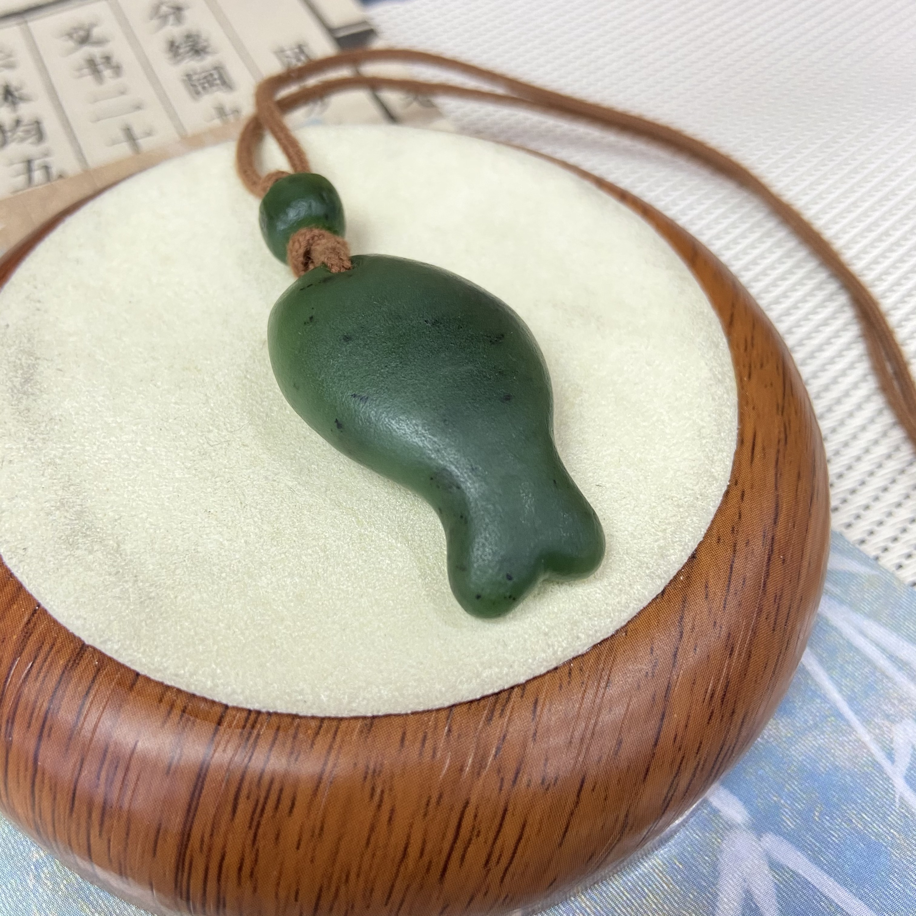 【真石】新疆玛纳斯碧玉文玩藏收富贵鱼吊坠  ZSA117AAGJ009