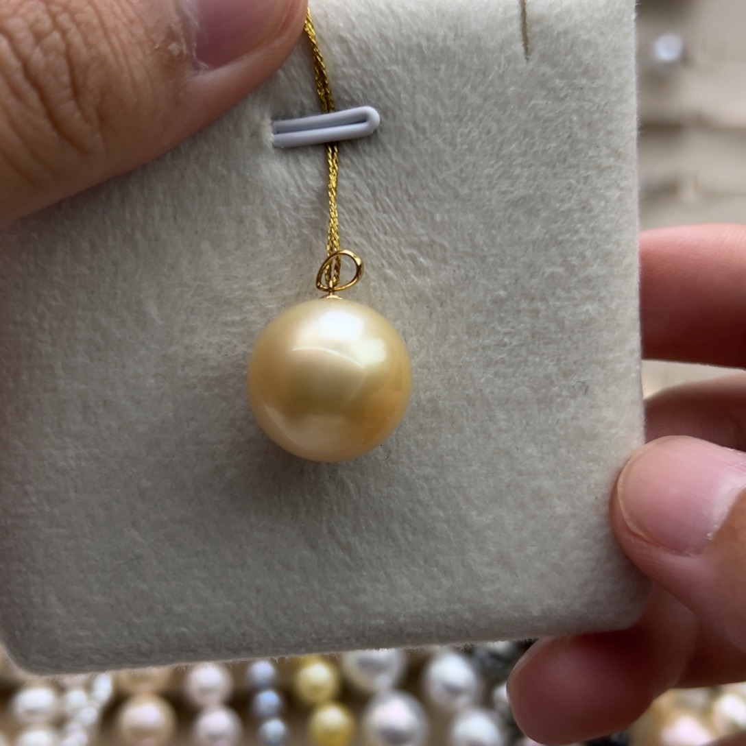 18K金镶嵌吊坠(不含链)海水珍珠15.5mm正圆金珠吊坠