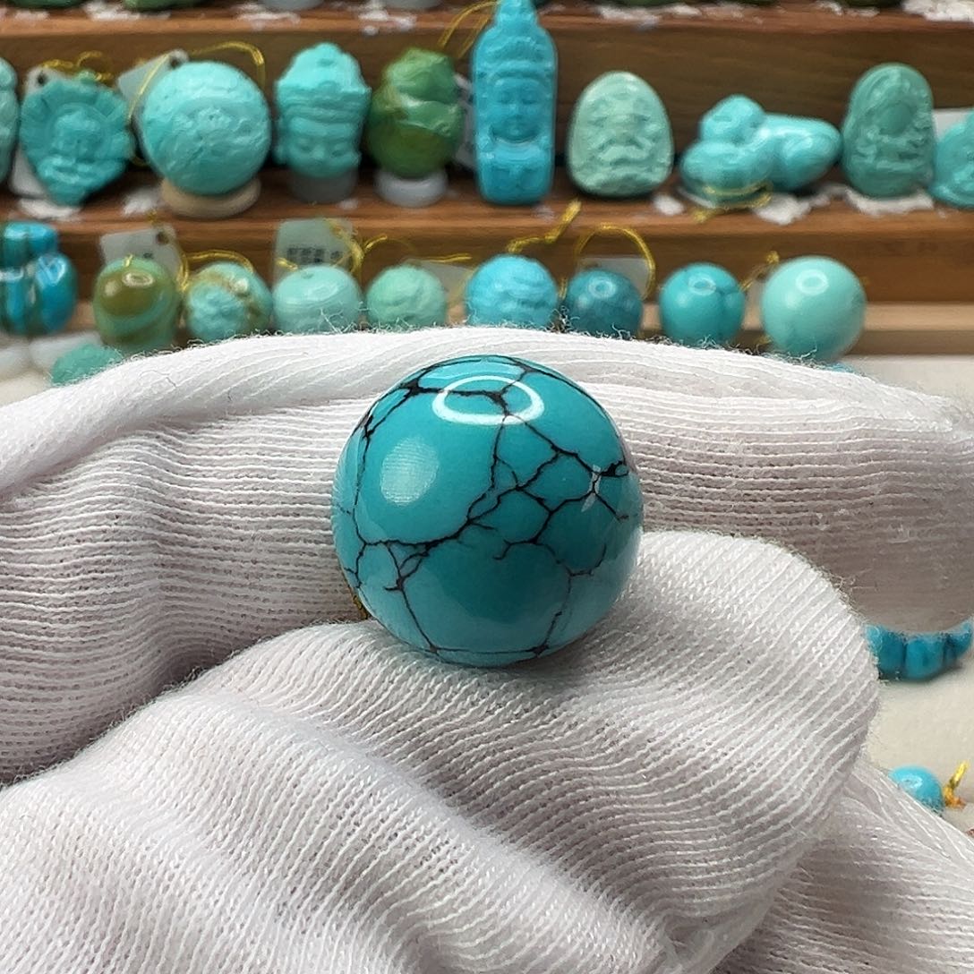 绿松石配饰未镶嵌