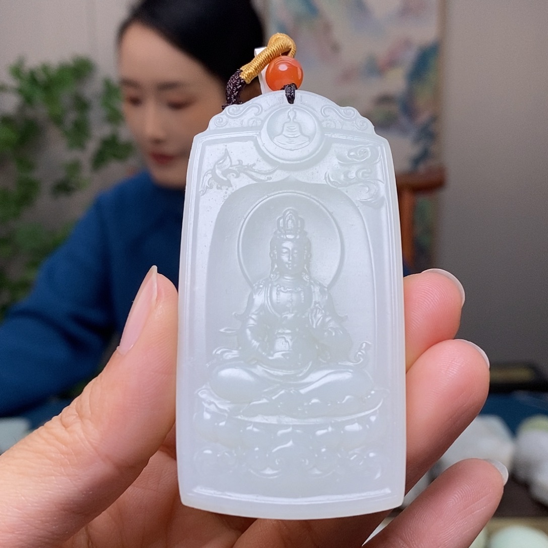 和田玉未镶嵌颈饰