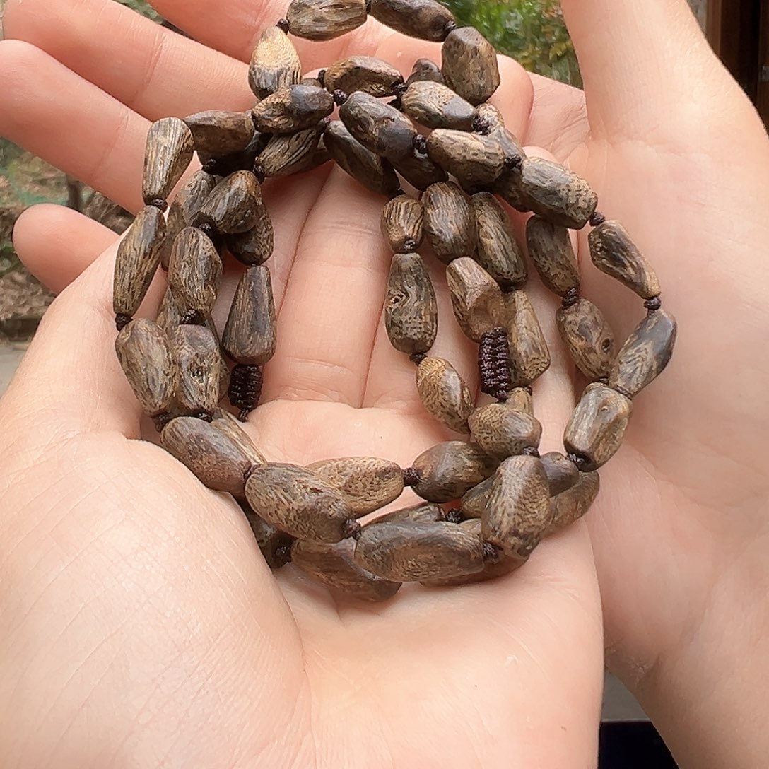 沉香手串沉水树丁多样性发货一条20克