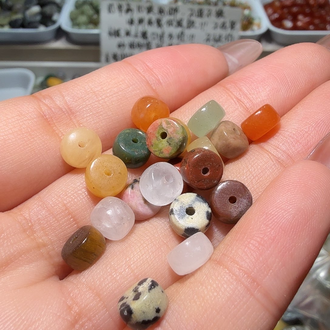 和田玉未镶嵌珠宝奇石