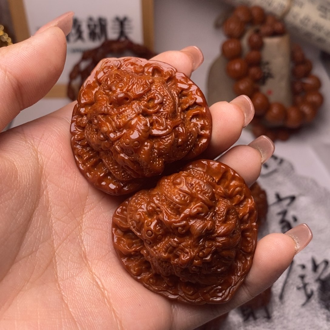 桃***子文玩核桃文玩核桃