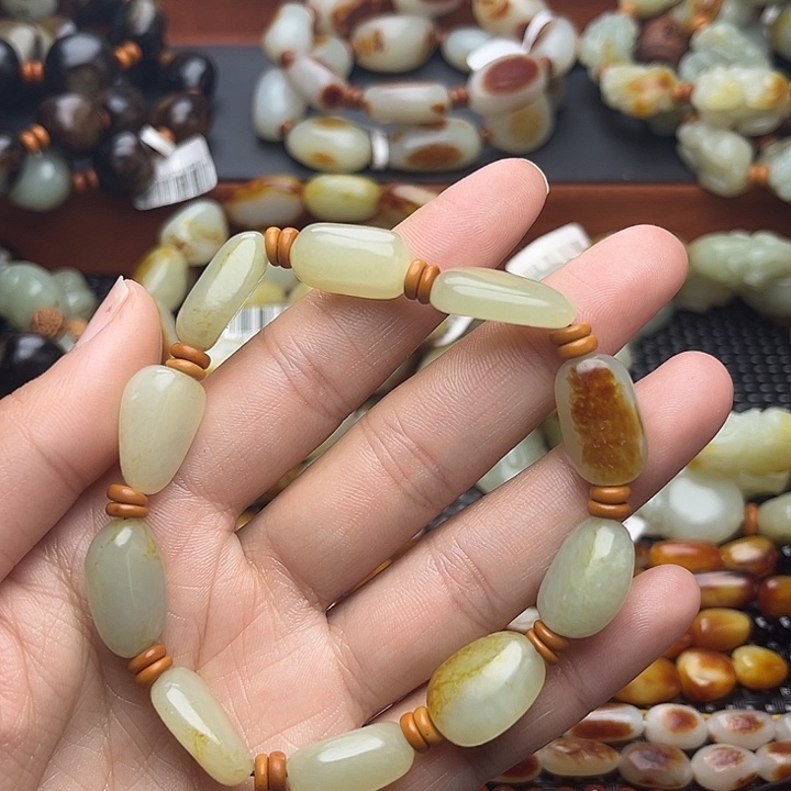 和田玉手链未镶嵌