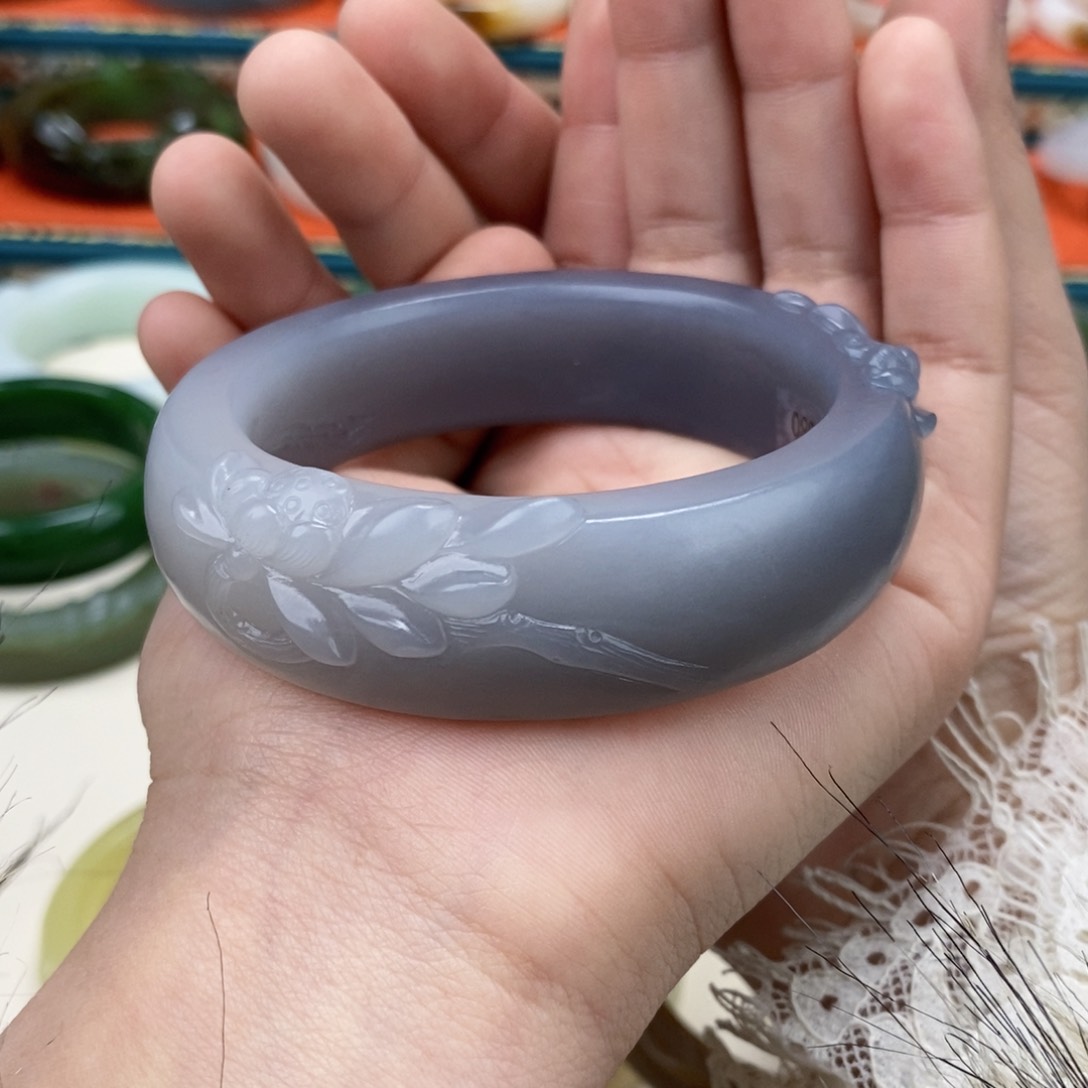 和田玉手镯未镶嵌c*a