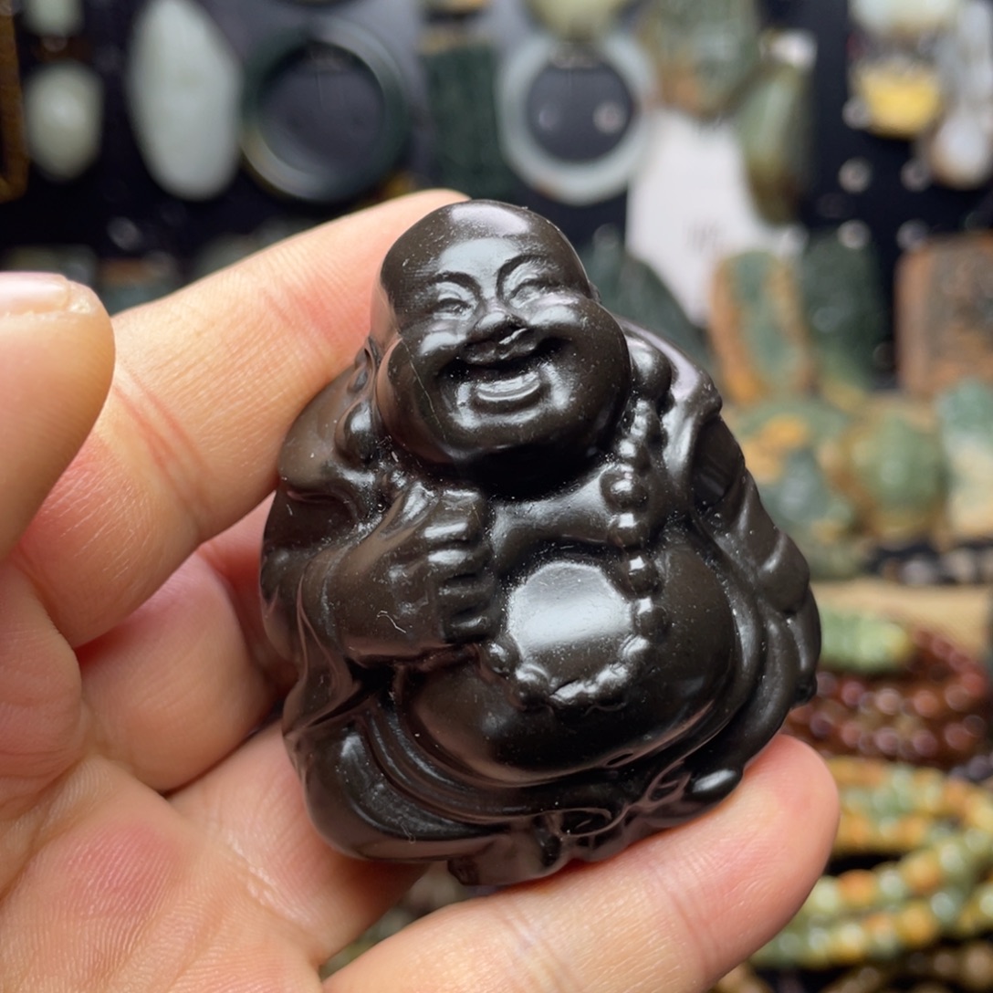 石英岩玉未镶嵌颈饰