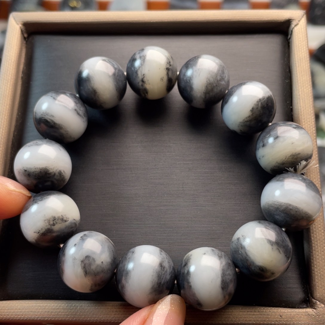 和田玉手串未镶嵌