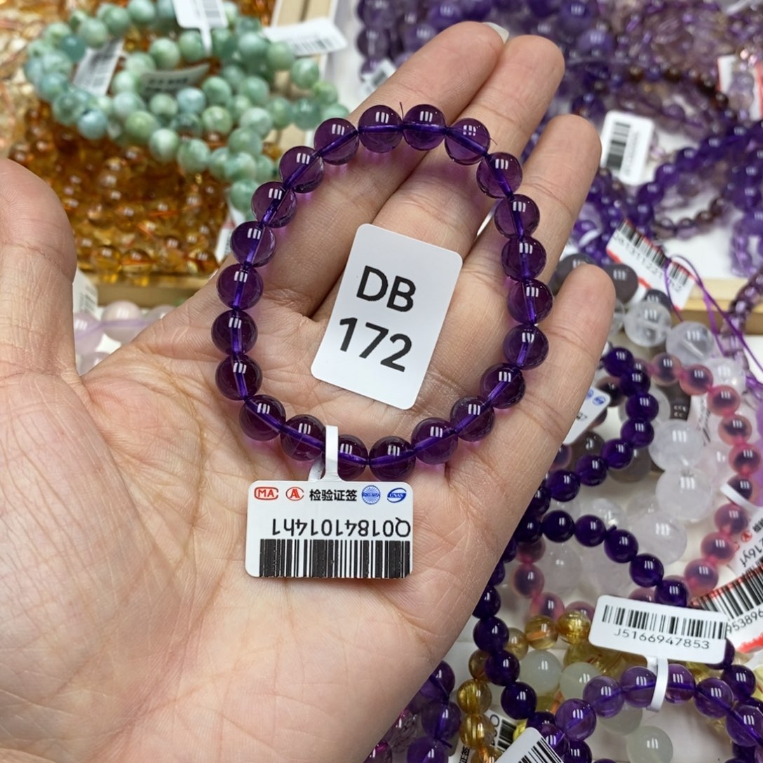 水晶多样性发一未镶嵌人****。