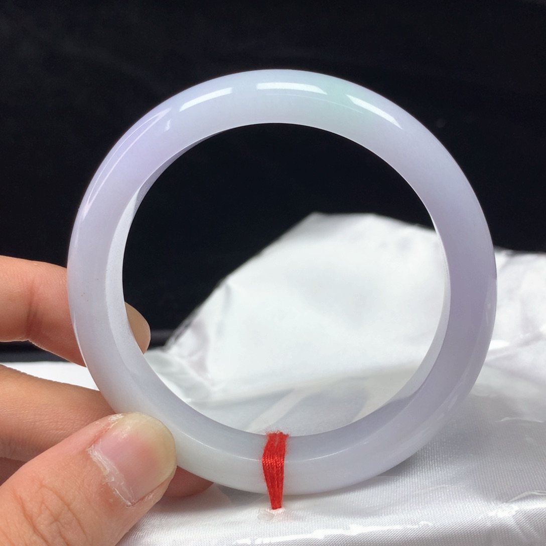 翡翠手镯（圆镯）未镶嵌57.7