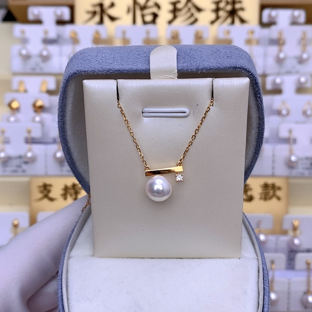 18K金镶嵌海水珍珠套链