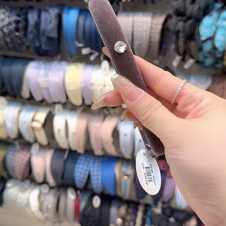 紫色钻丝绒发箍款式