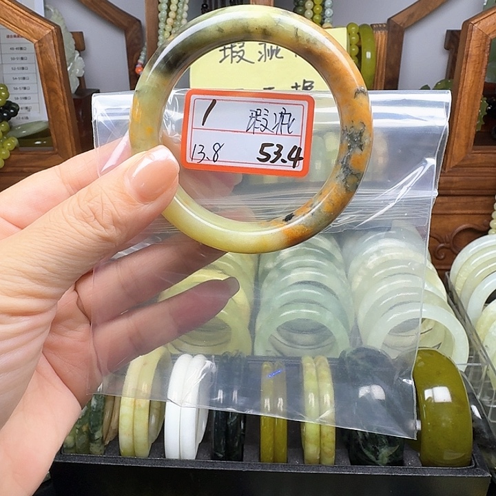 未镶嵌蛇纹石玉手镯