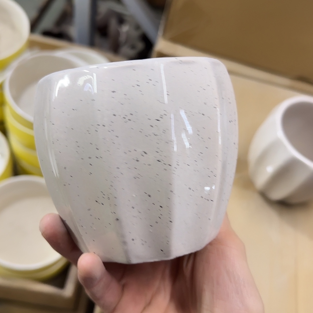 ：默认有孔，福利满15元发：