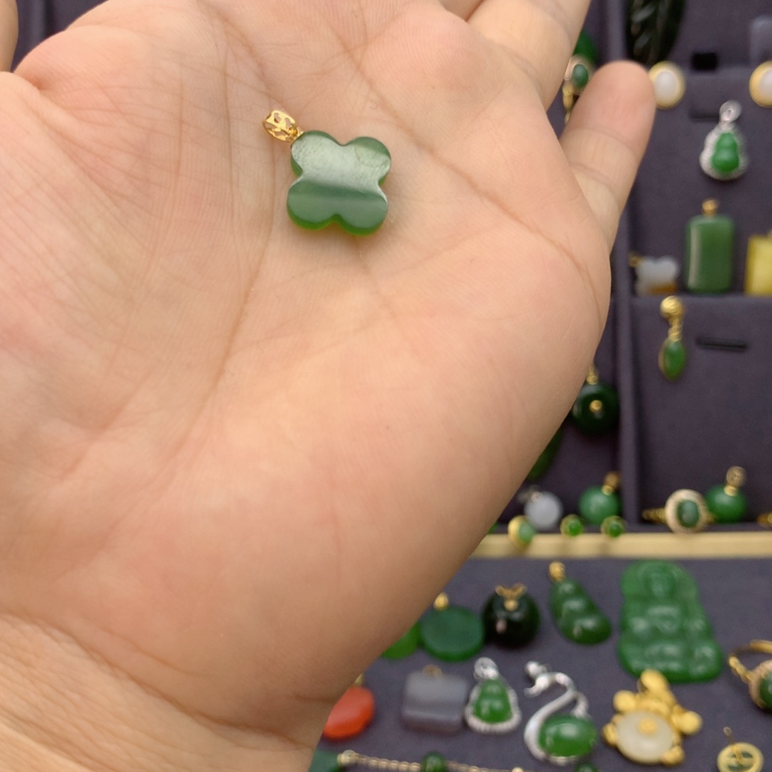 和田玉18K金镶嵌吊坠(不含链)