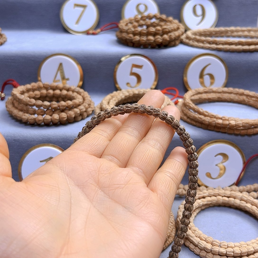 柏香籽/百香籽手串老****人