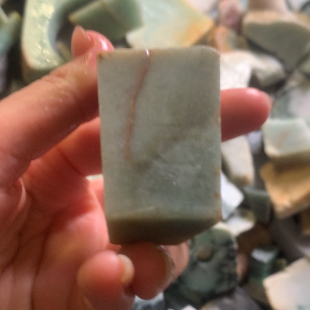 翡翠颈饰未镶嵌缅甸翡翠