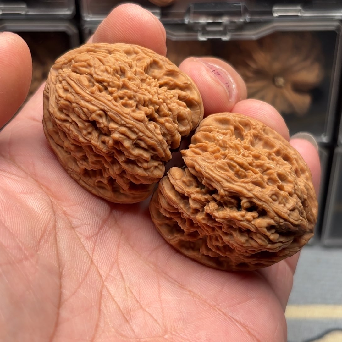 文玩核桃把件南疆石39