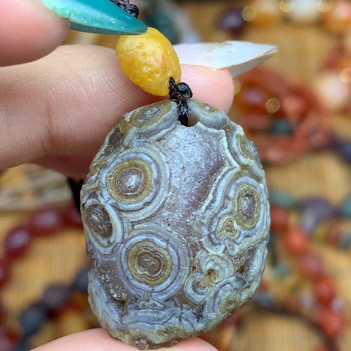 玛瑙/玉髓未镶嵌珠宝半成品