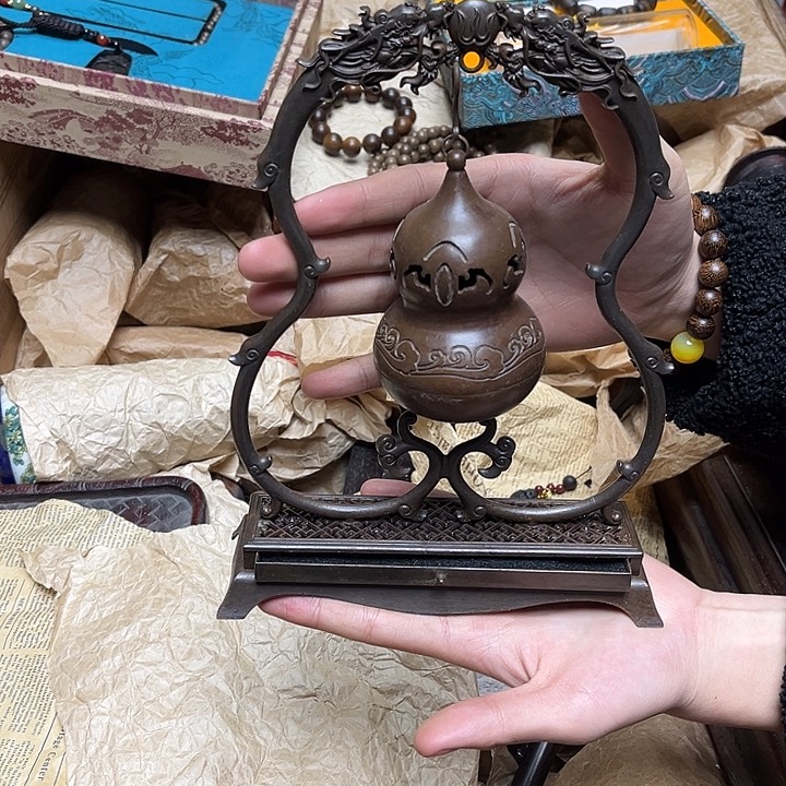 大叶紫檀（黑酸枝木类）