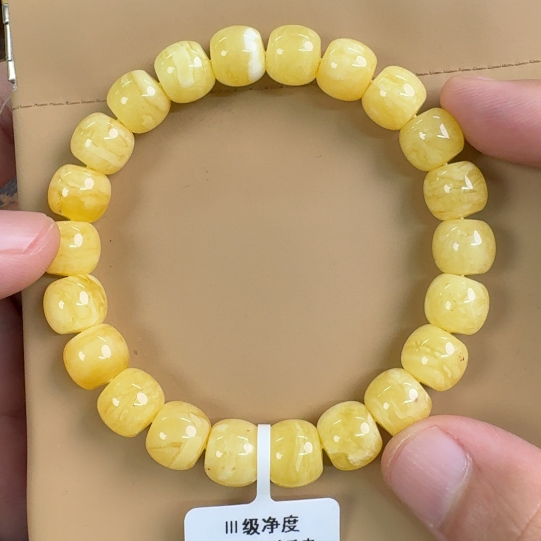 琥珀未镶嵌裸石0320000000