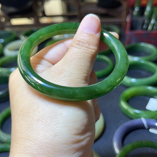 念***和田玉（碧玉）未镶嵌手镯