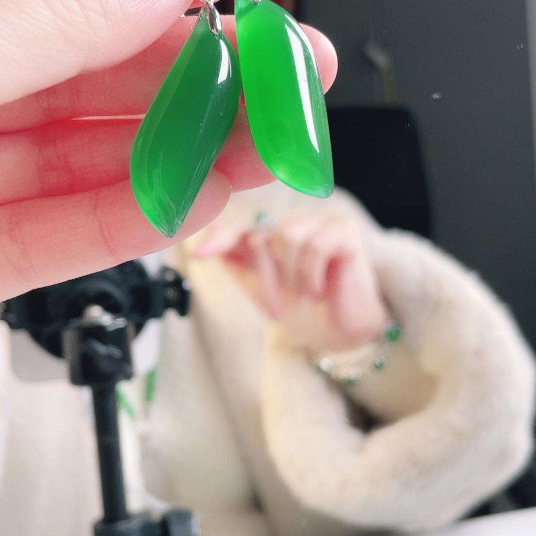 玛瑙/玉髓合金耳钉