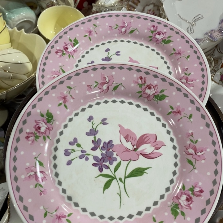 瓷片两个，1111111111111111111.大号