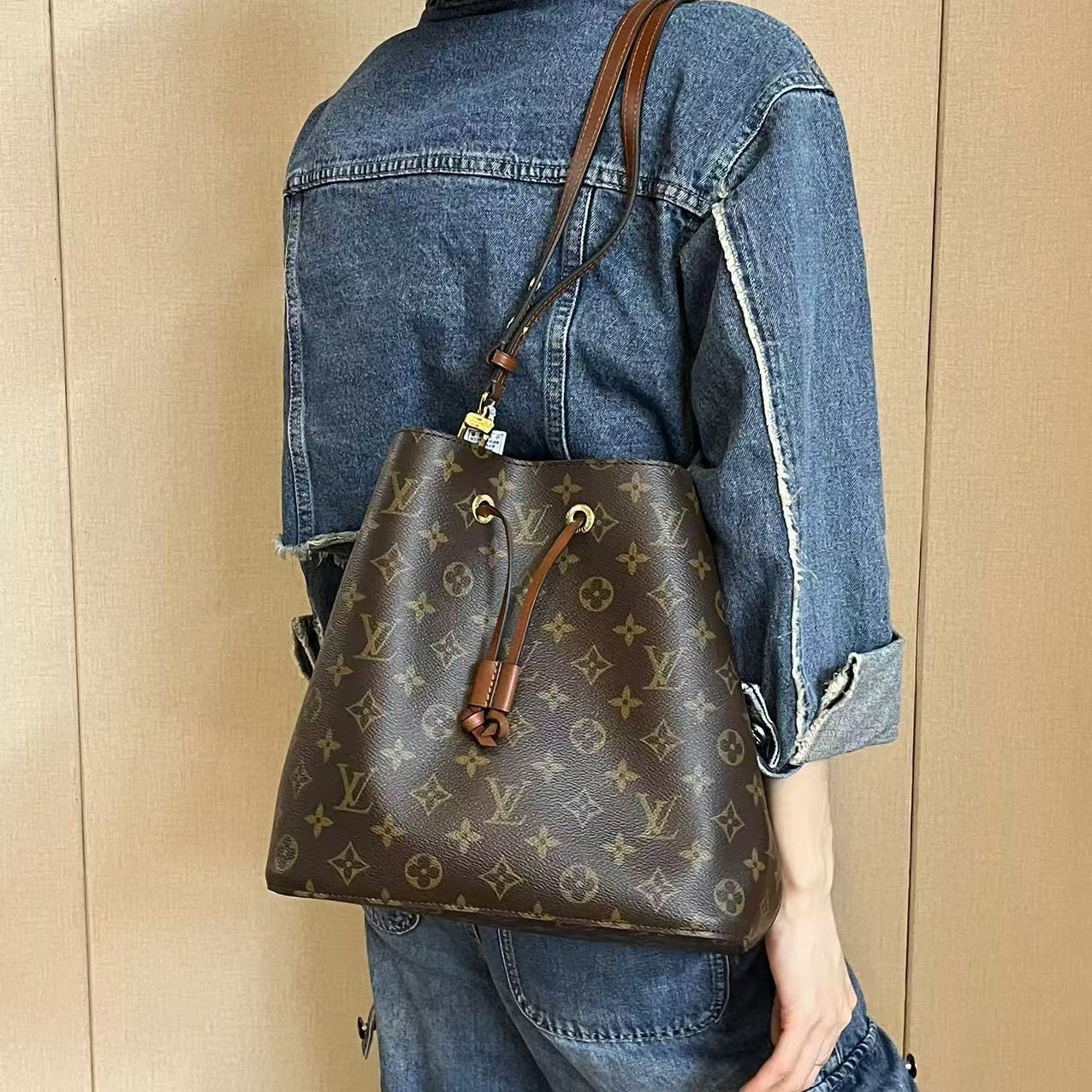 95新 LouisVuitton/路易威登 老花棕水桶/云海优选/H02016