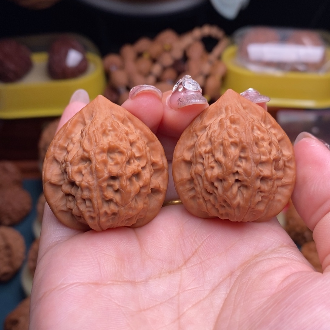 文玩核桃吊坠贵妃帽34