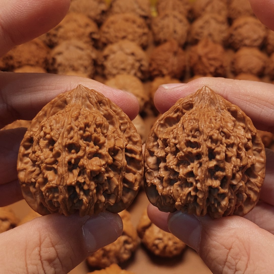 文玩核桃把件43尺 全品满天星 48克 16