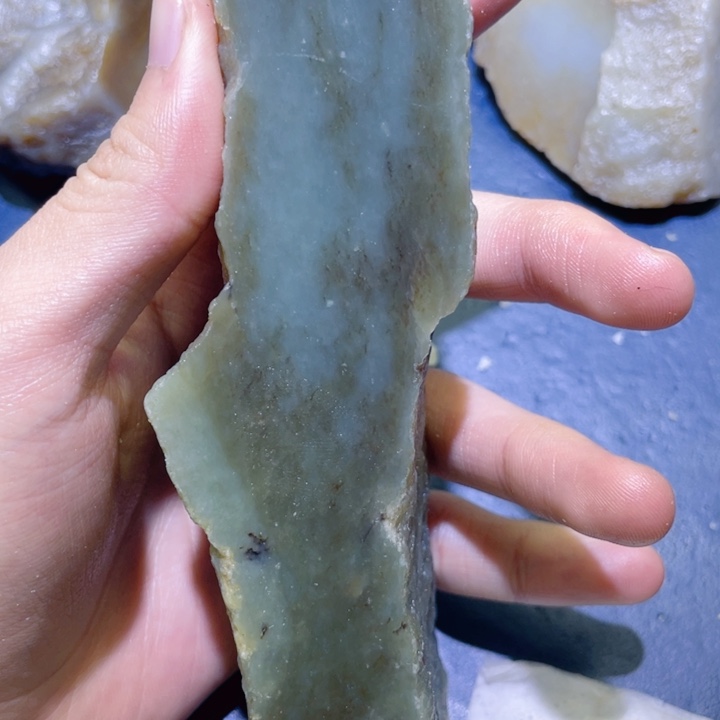 和田玉未镶嵌珠宝半成品