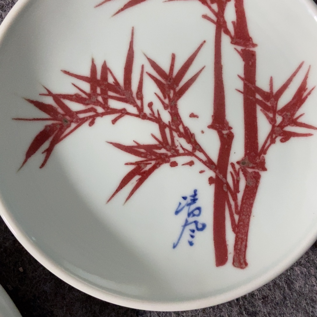 ****朵景德镇的陶瓷艺术微瑕