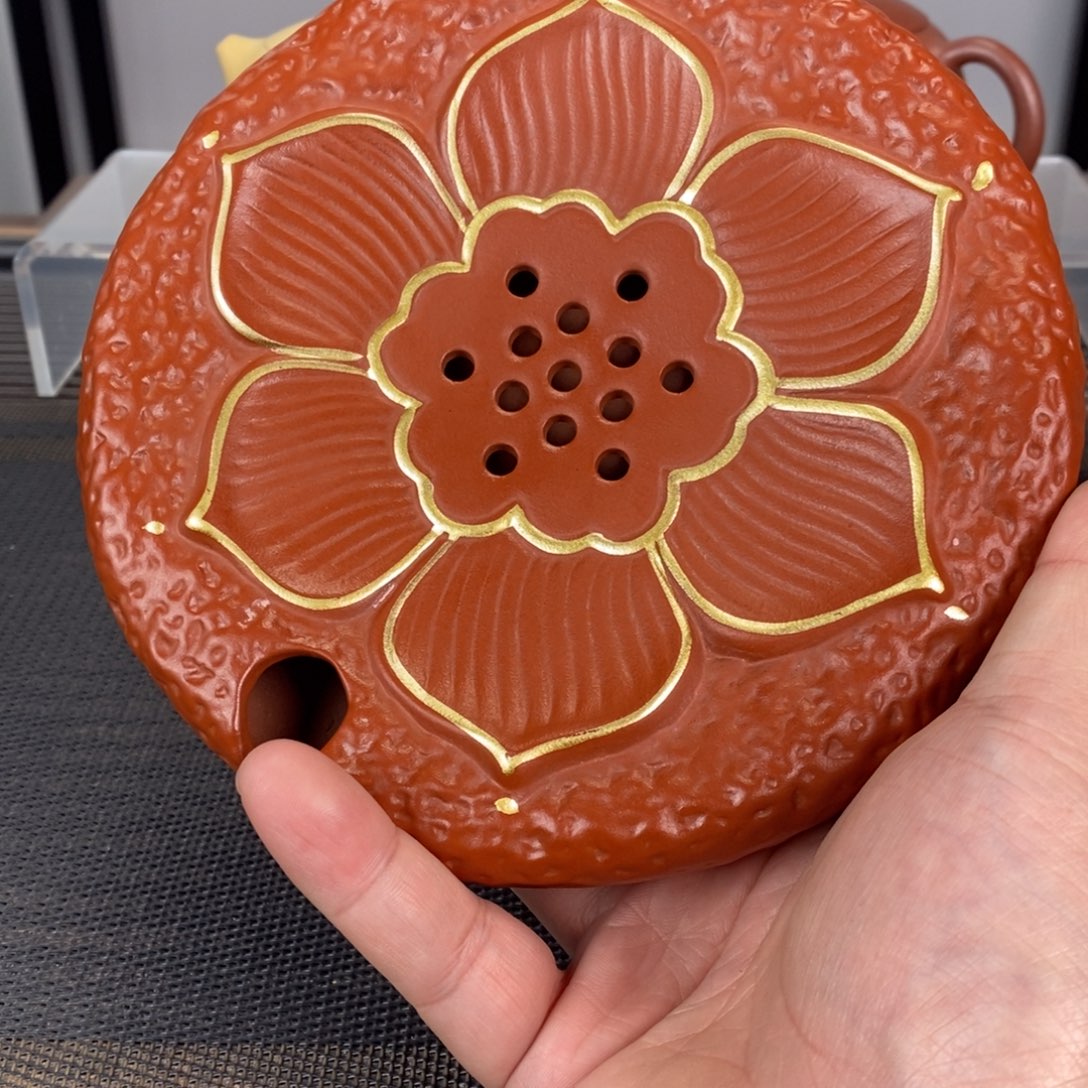 茶壶紫砂壶承描黄金