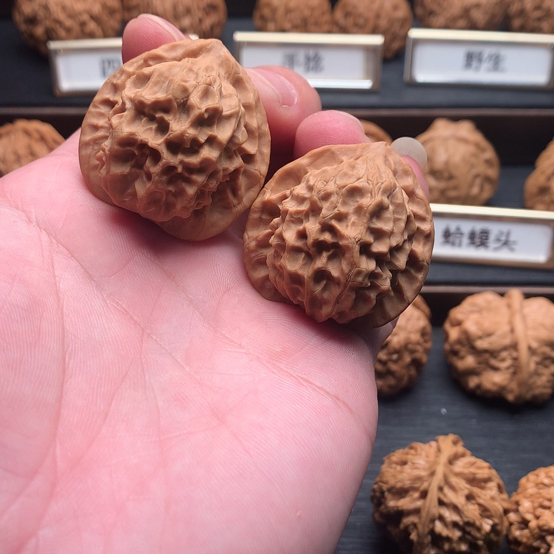 桃核把件55号37龙鳞狮子头