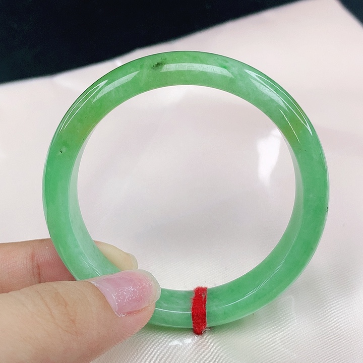 翡翠手镯未镶嵌圈52，1408