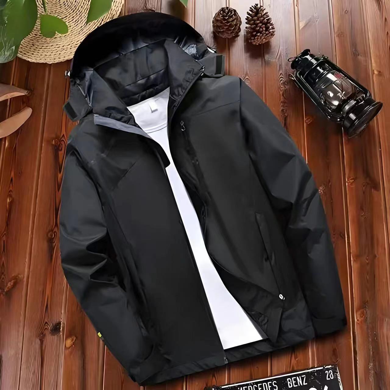 美萌专属2025秋季新款原单软壳冲锋衣户外登山必备