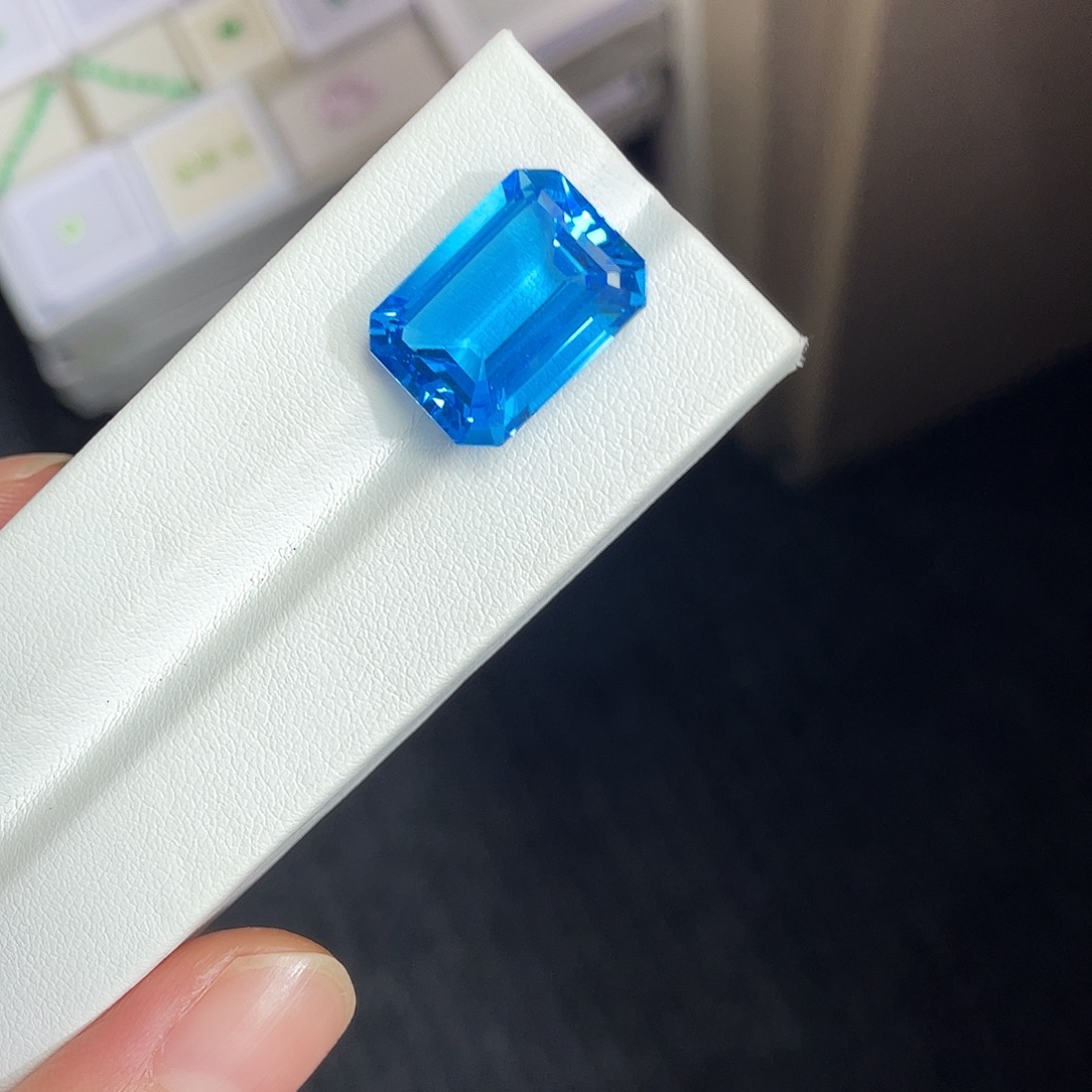 托帕石裸石19.51ct