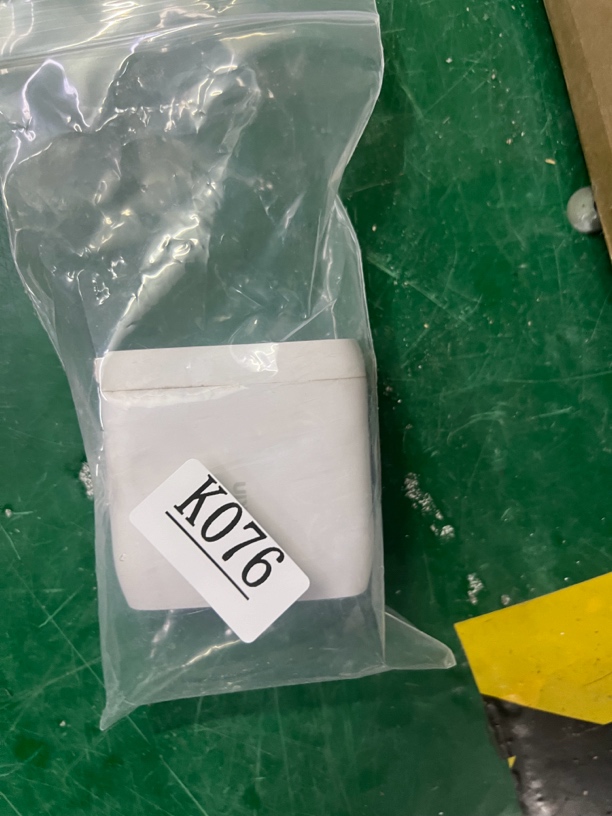 9新  捡漏belkin 63W PD电源适配器编号K076