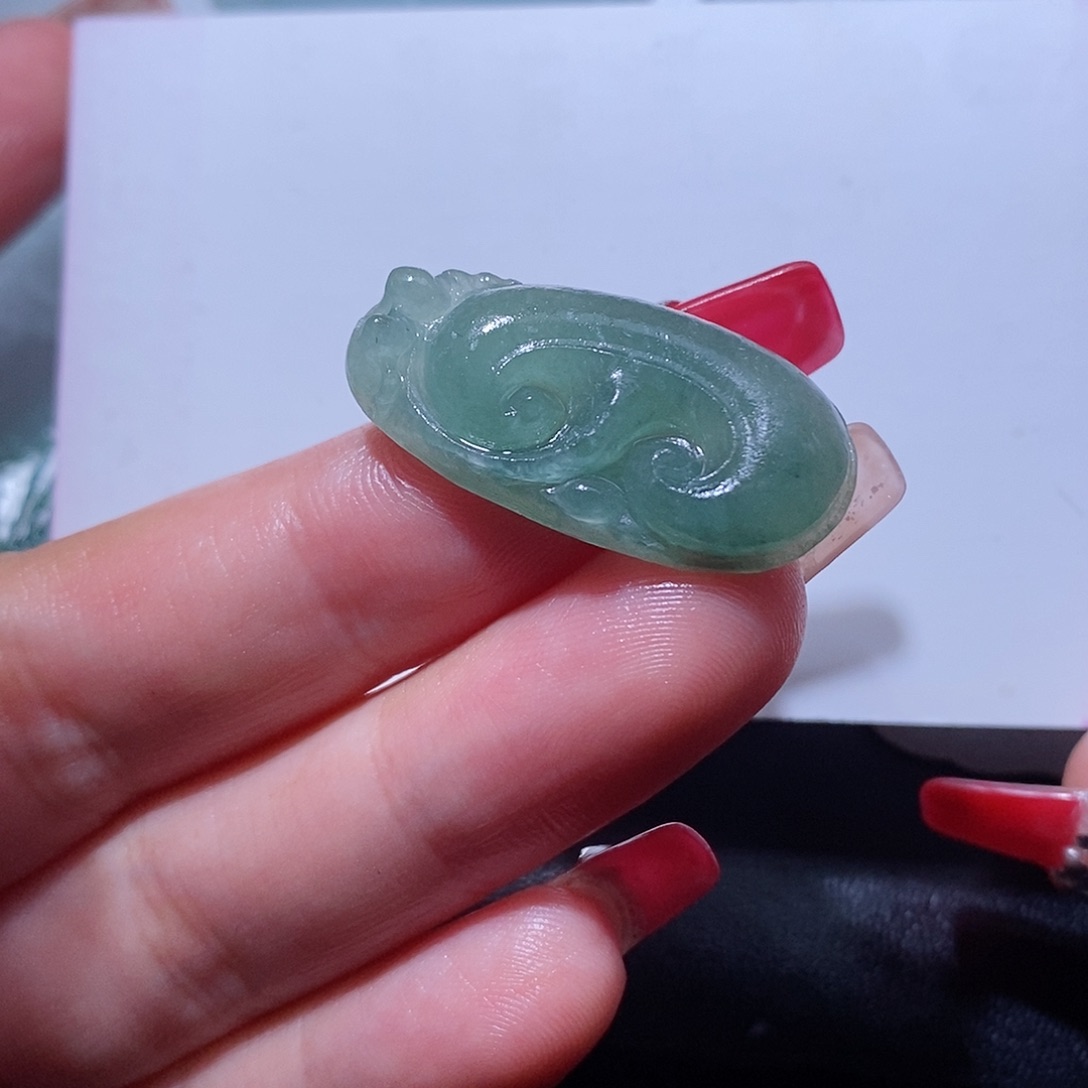 定制翡翠未镶嵌翡翠