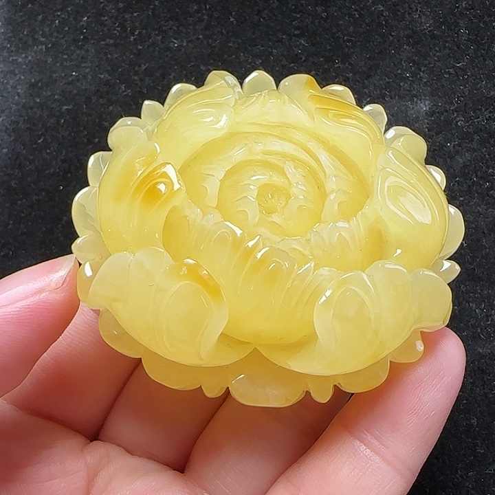 未镶嵌蜜蜡珠宝奇石