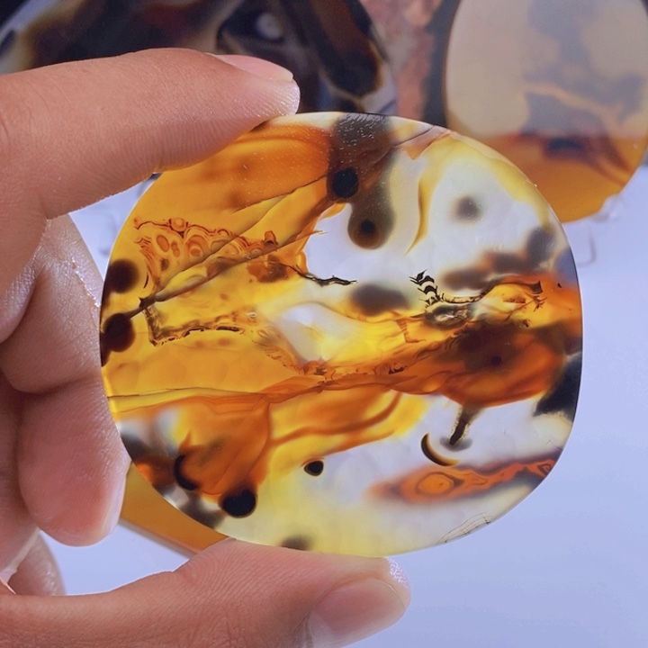 玛瑙/玉髓颈饰未镶嵌