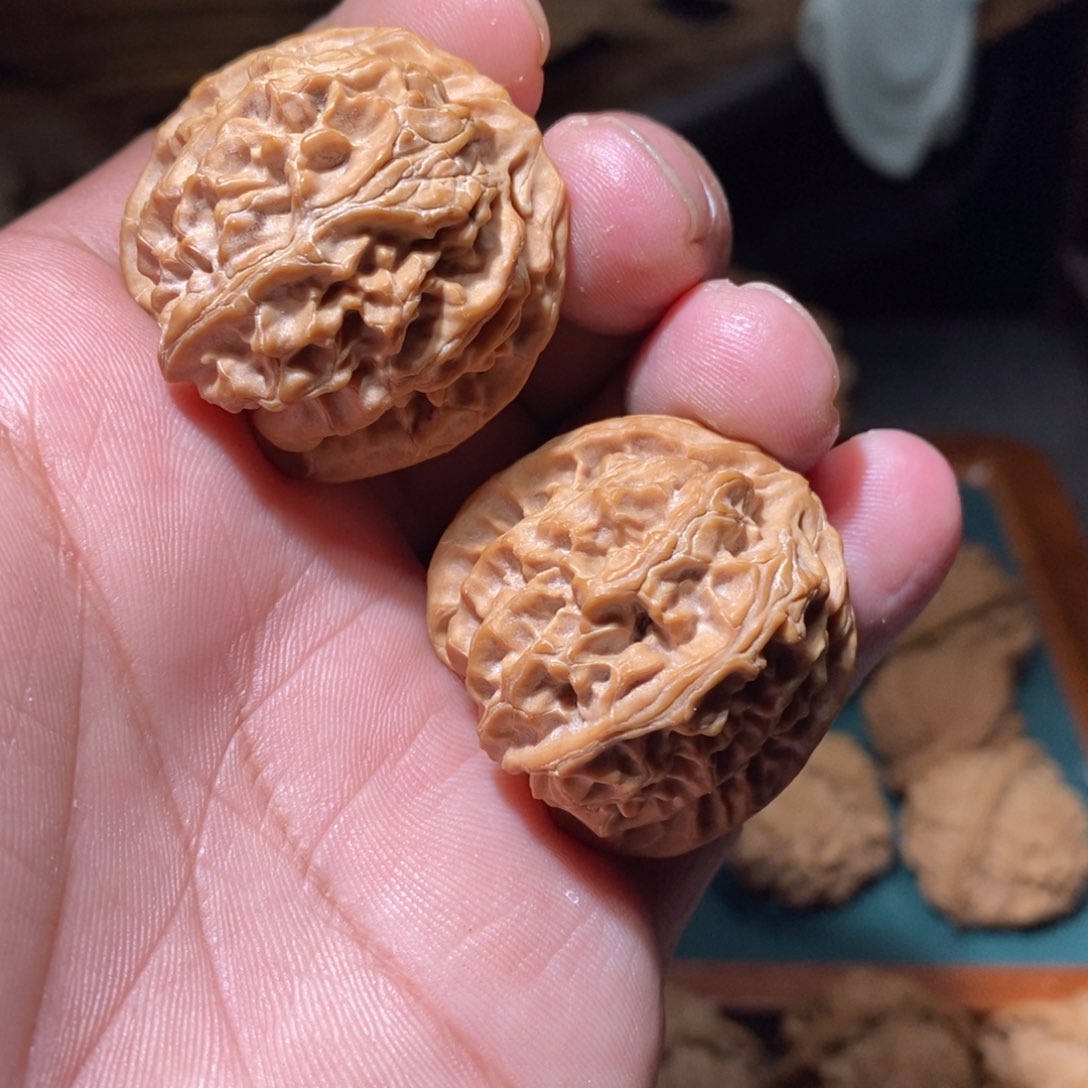 文玩核桃吊坠苹果园36