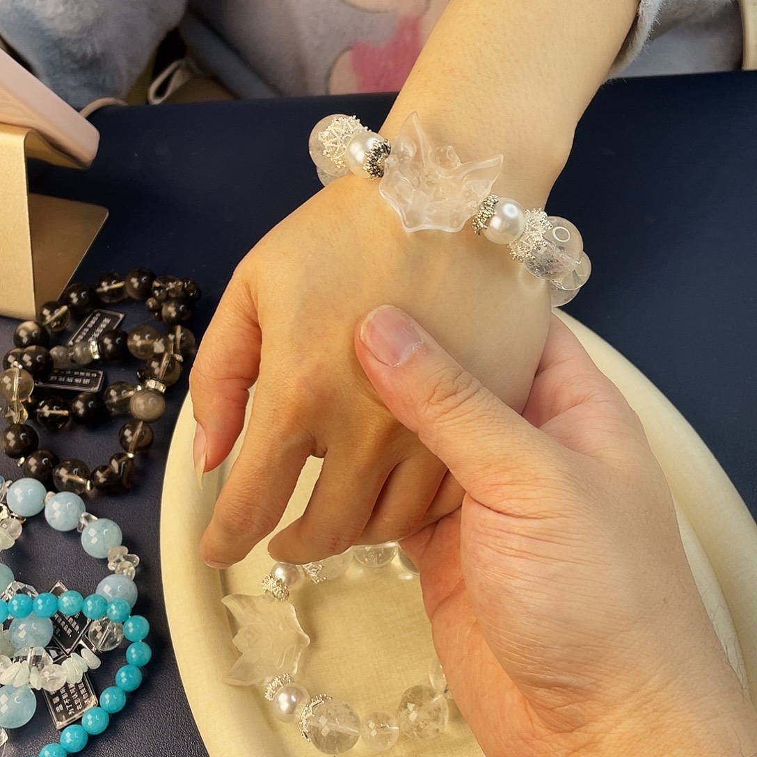 银S925镶嵌水晶手链