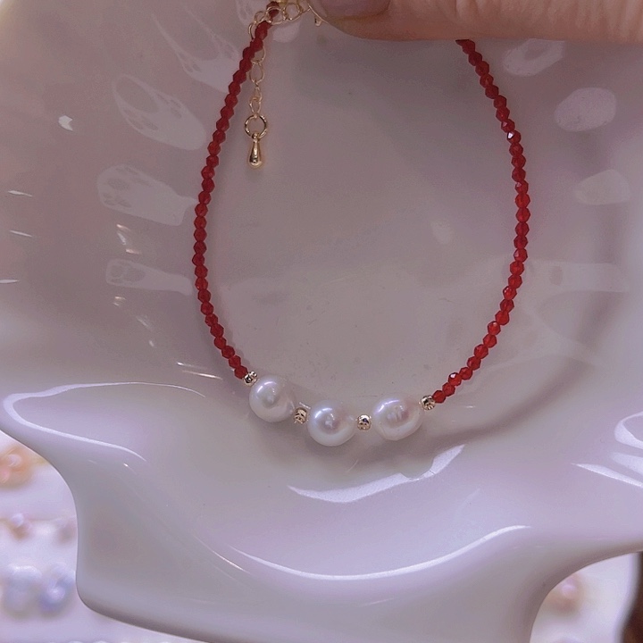 淡水珍珠手绳合金