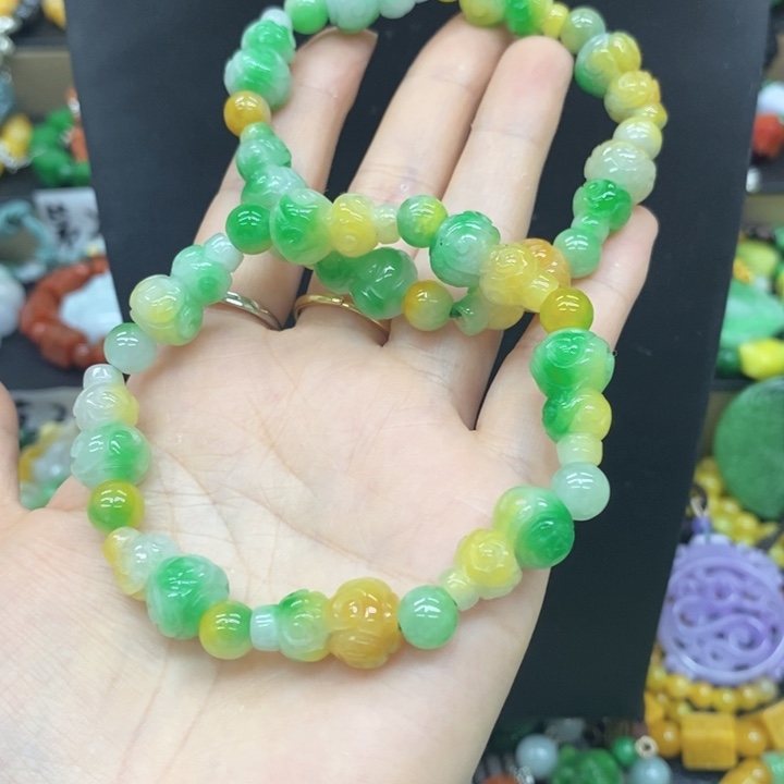 里****翡翠未镶嵌颈饰手链39