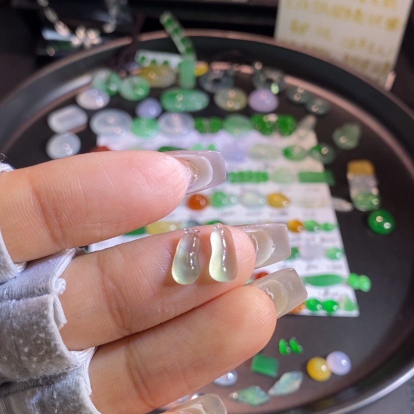 【闪购商品】翡翠挂件未镶嵌瓜