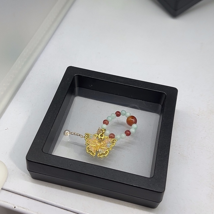 福利待遇多多哦哦哦