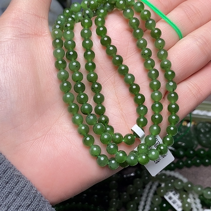 台***后和田玉未镶嵌手链