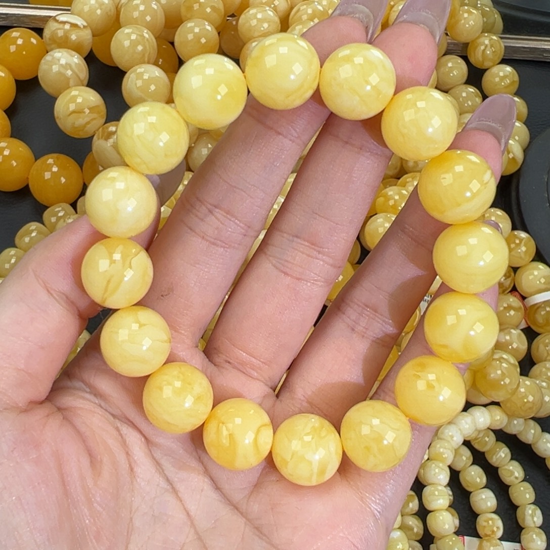 琥珀未镶嵌手链23.2黄白蜡